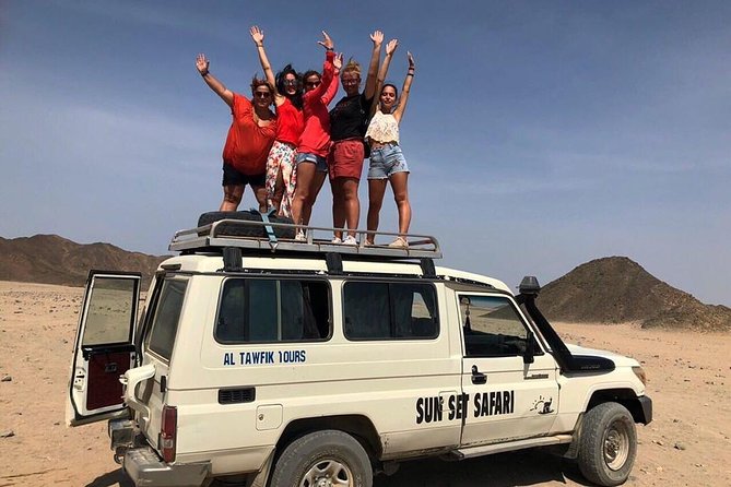 Jeep safari excursion in the Hurghada desert