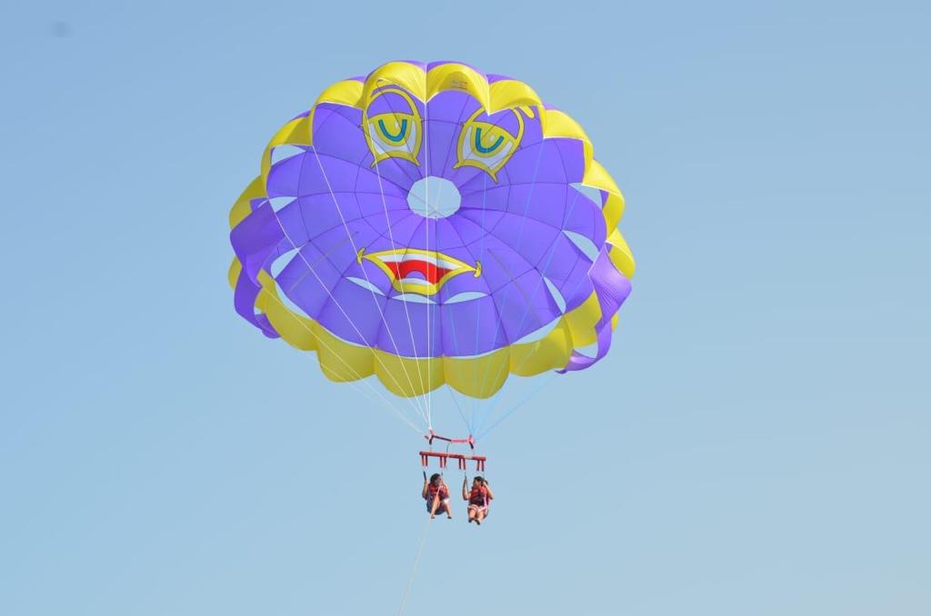 Quad bike and parasailing adventure in Hurghada